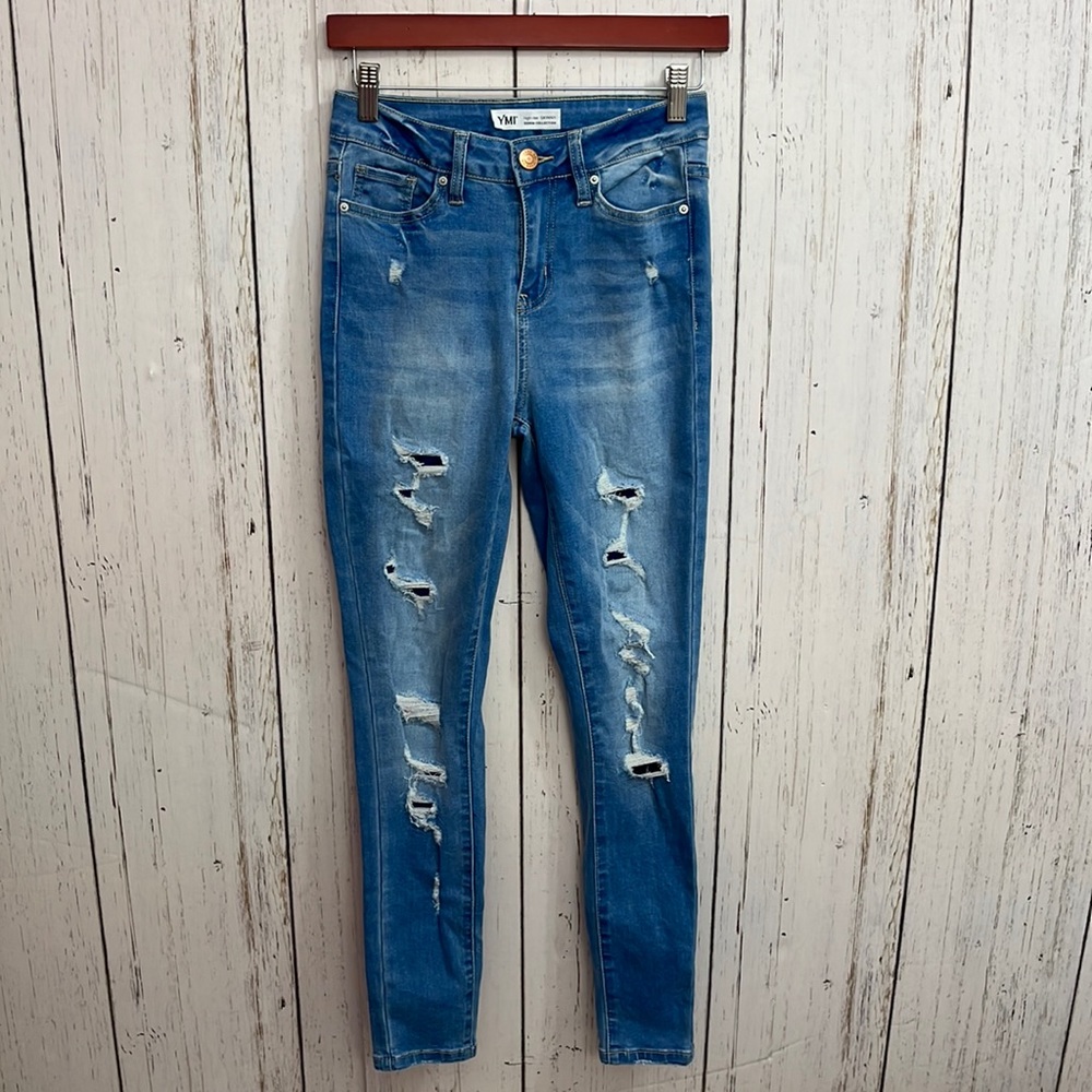 YMI high-rise skinny jeans denim collection Med-light Wash Size 3 / 26